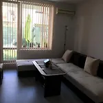 Quarto em Acomodações Particulares Eli Pomorie