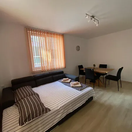 Ely Homestay