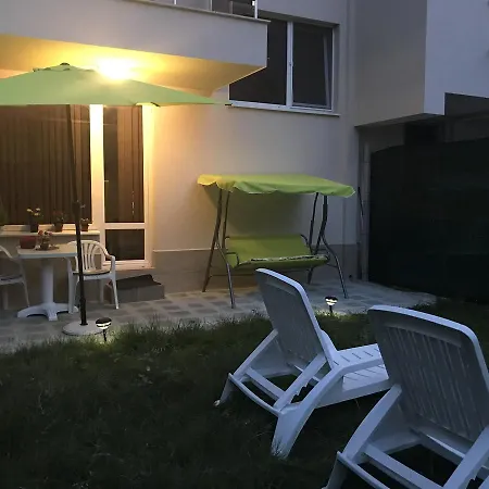 Gazde/Camere de închiriat Eli Pomorie